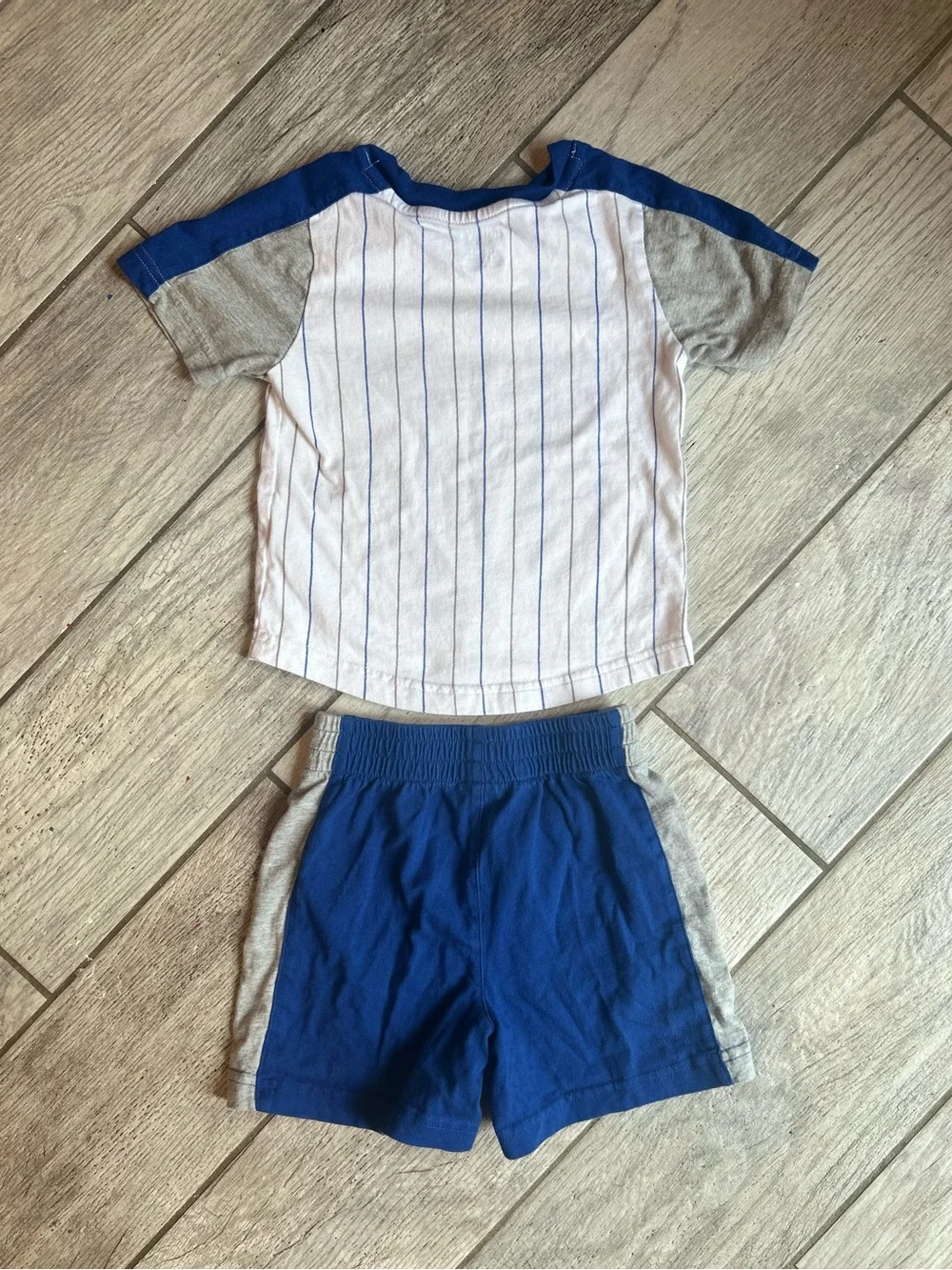 Genuine LA Dodgers Baseball 2pc Shirt/Shorts Set, Size 2T
